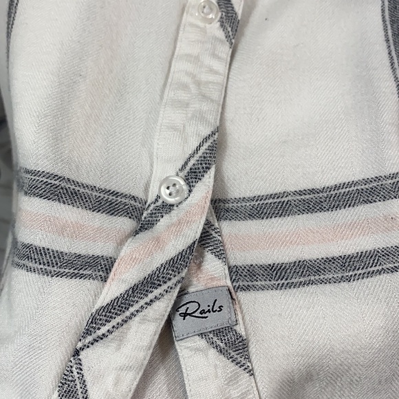 Rails plaid button down shirt size Medium - Picture 5 of 12